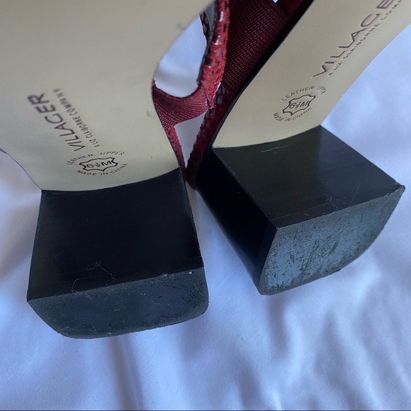 VILLAGER A LIZ CLAIBORNE COMPANY Santina Snakeskin Square Toe Sandal Red 6.5 - Picture 10 of 14